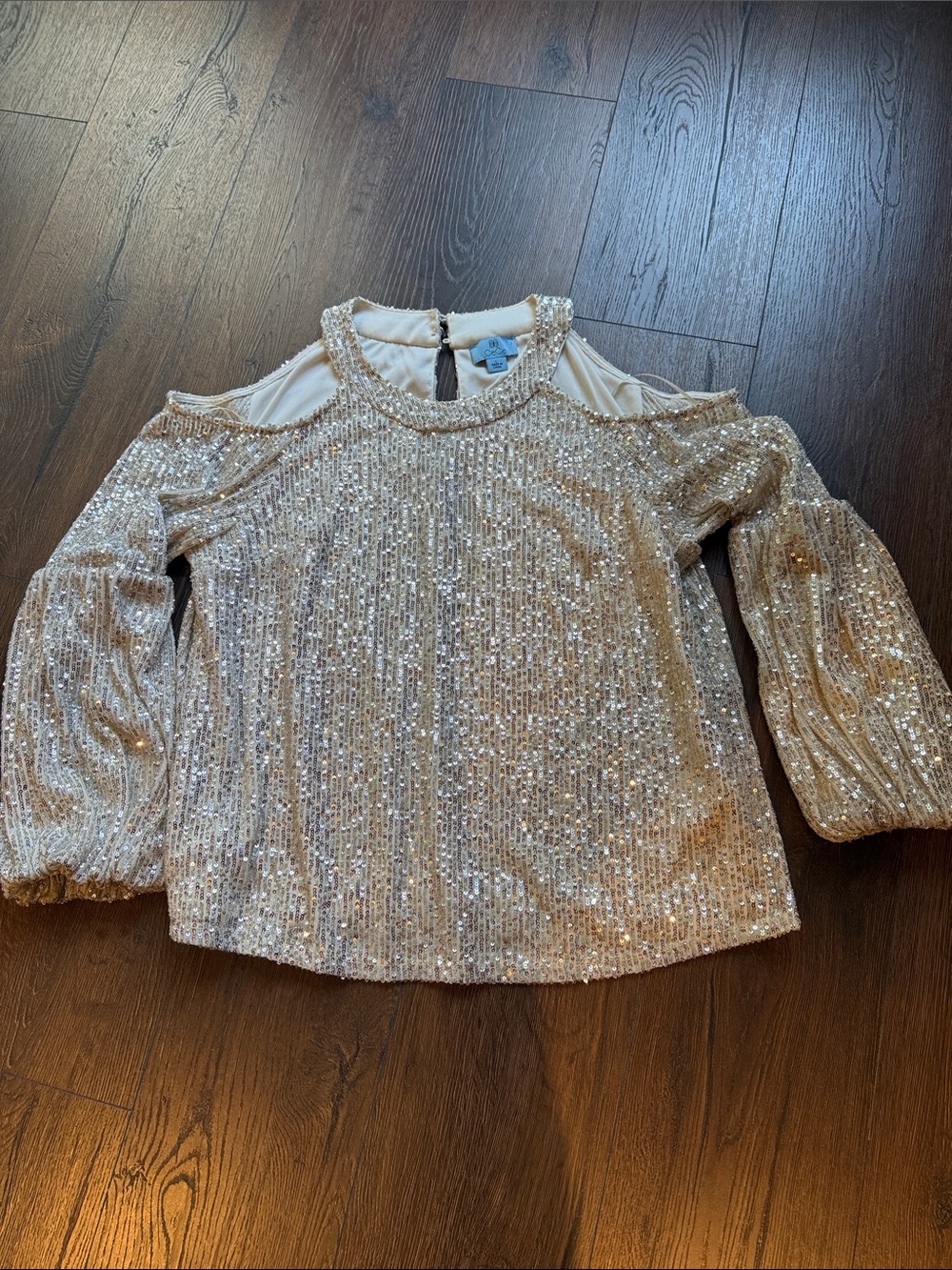CeCe Women’s Sequin Cold-Shoulder Top - Gold Large
